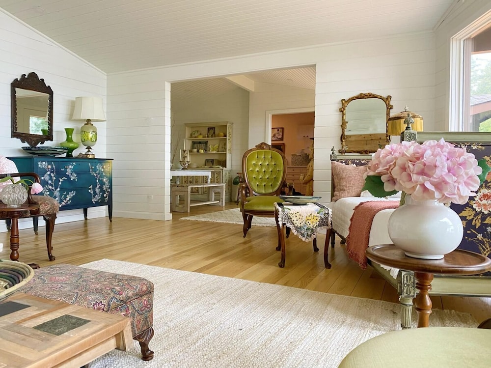 On the Rocks - the Perfect Family Getaway