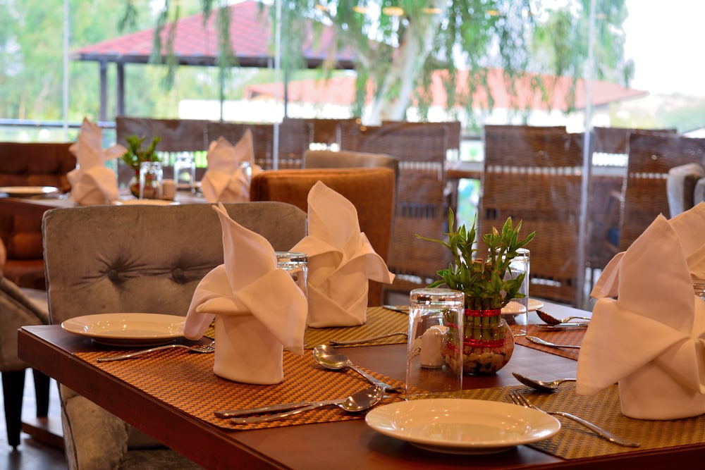 Bamboo Saa Resort & Spa