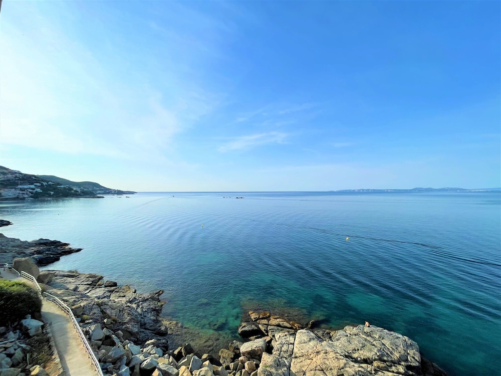 Apartment in Roses Near Canyelles Beach