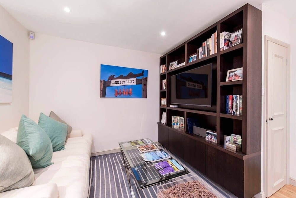 3 Bedroom Mews House - Marble Arch