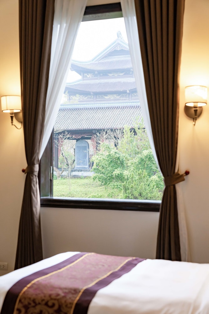 Bai Dinh Hotel