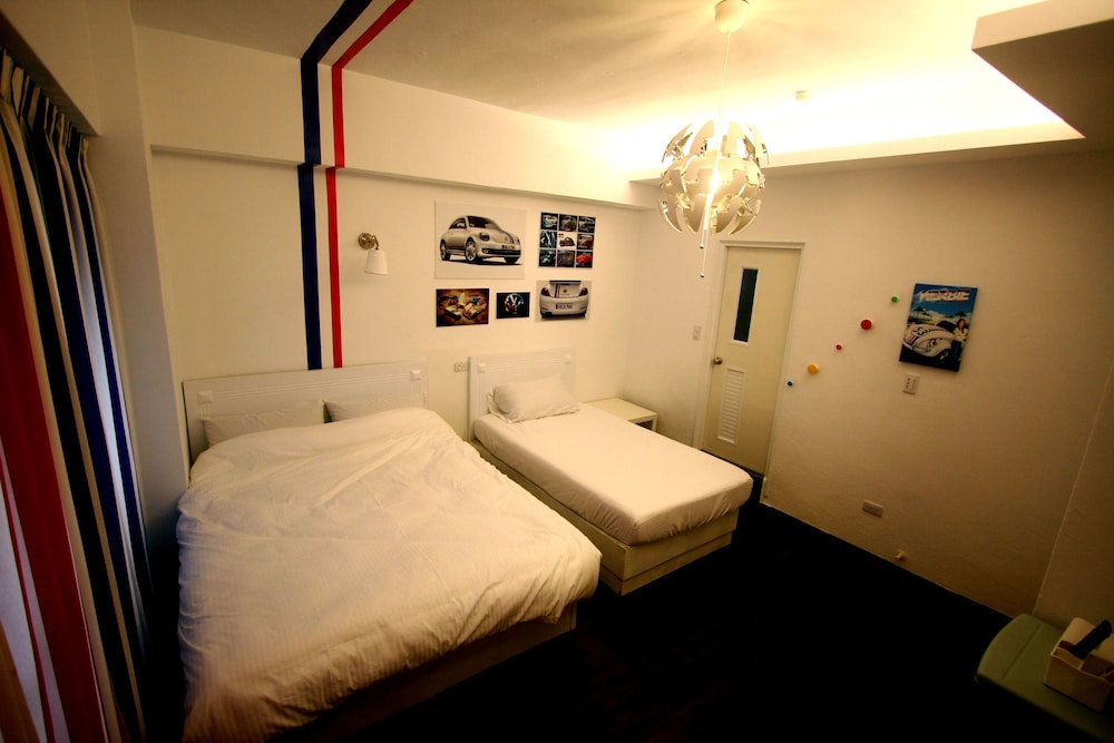 Rainbow Nest Hostel