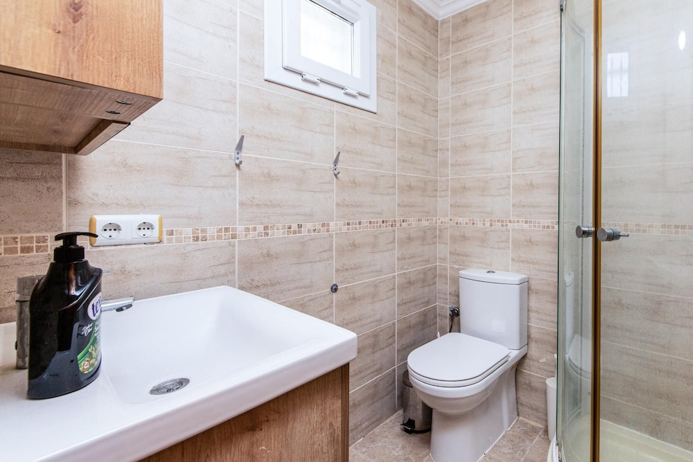 Luxury Villa With Shared Pool in Bodrum Ortakent view 5