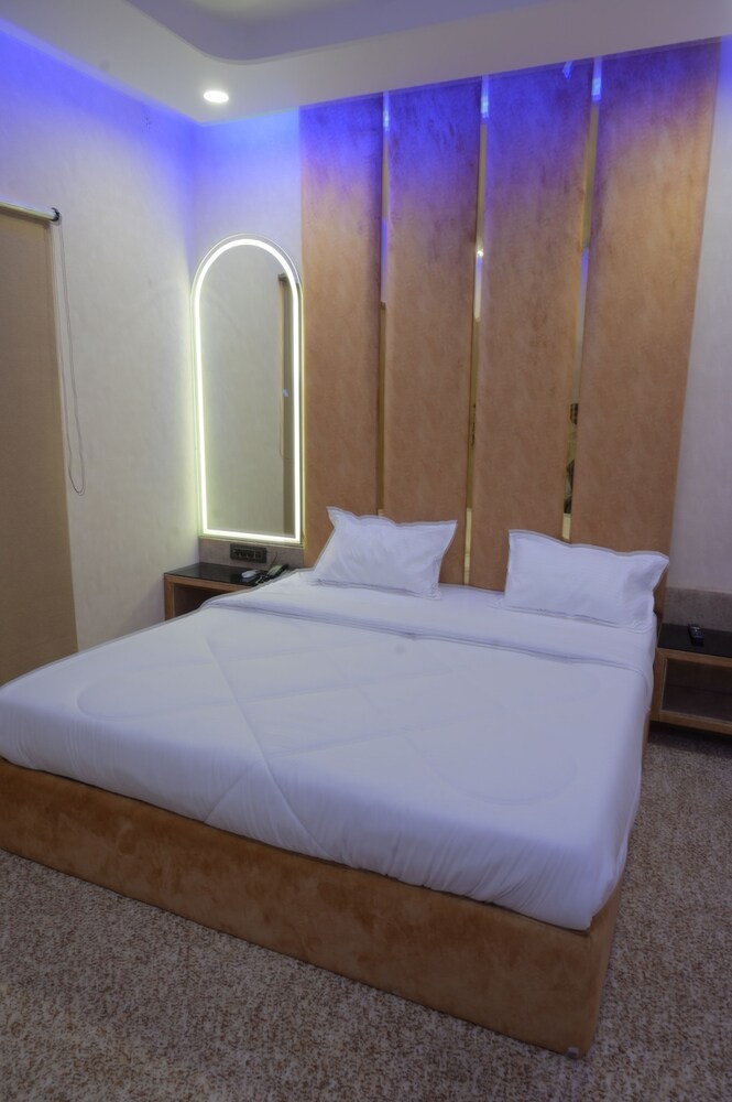 HOTEL MAATAR CHHAAYA