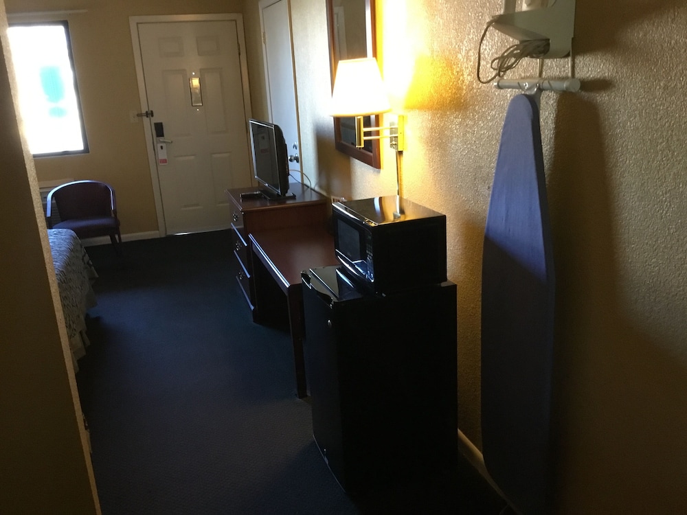 Photo 8