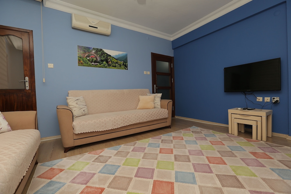 Guven Suite House
