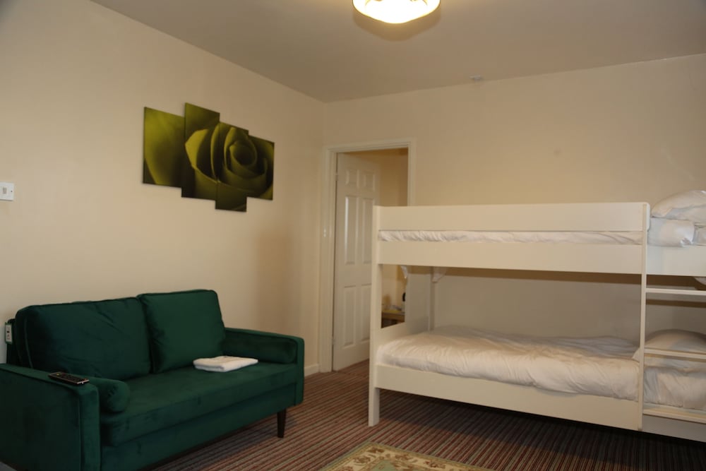 Colliford Lake Hotel & Holiday Site