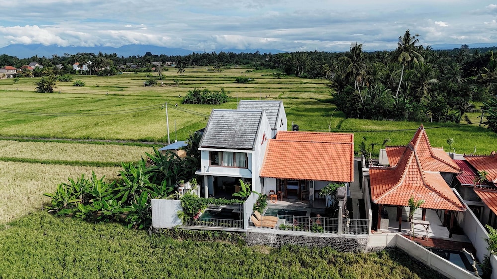 Weda Villas