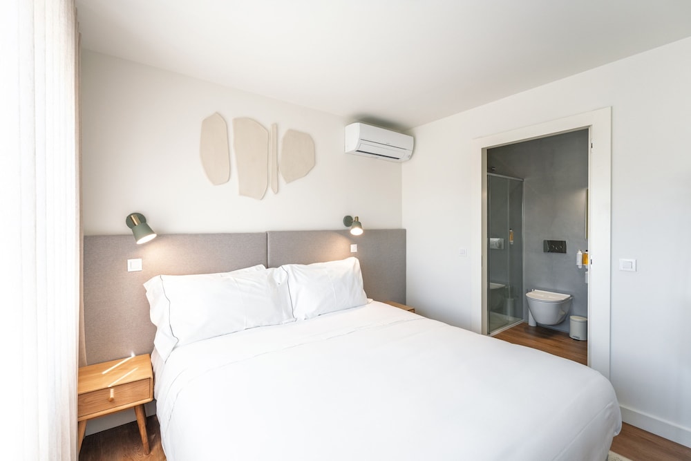 Bom Sucesso Executive Flat 5 1 by Feel Porto