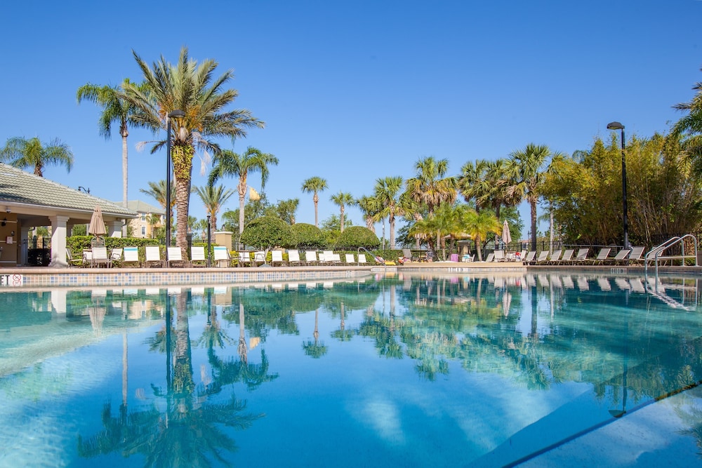 Beautiful Condo Vista Cay, Near Parks! - 3006