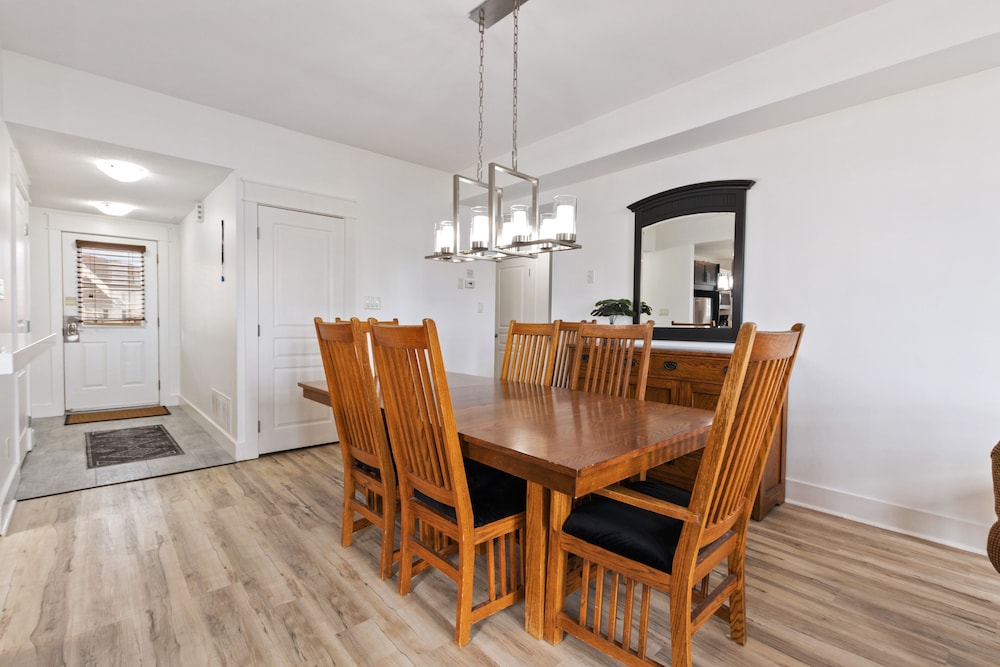 Rivergrass Condos
