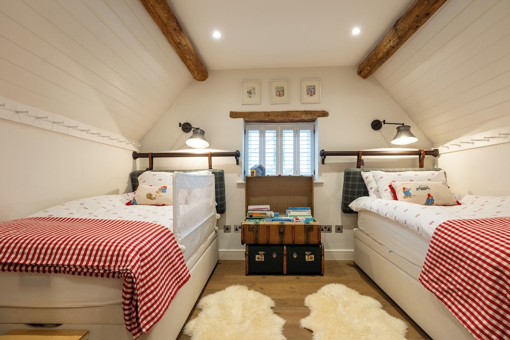 Stunning 6 BB Cottage & Annexe