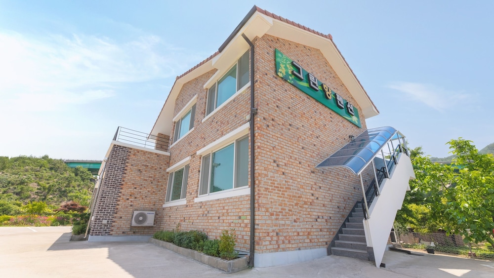 Samcheok Greenhyang Pension view 5