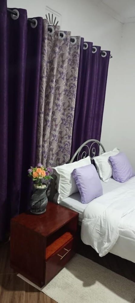 Lux Suites Siyoi Gardens Kitale