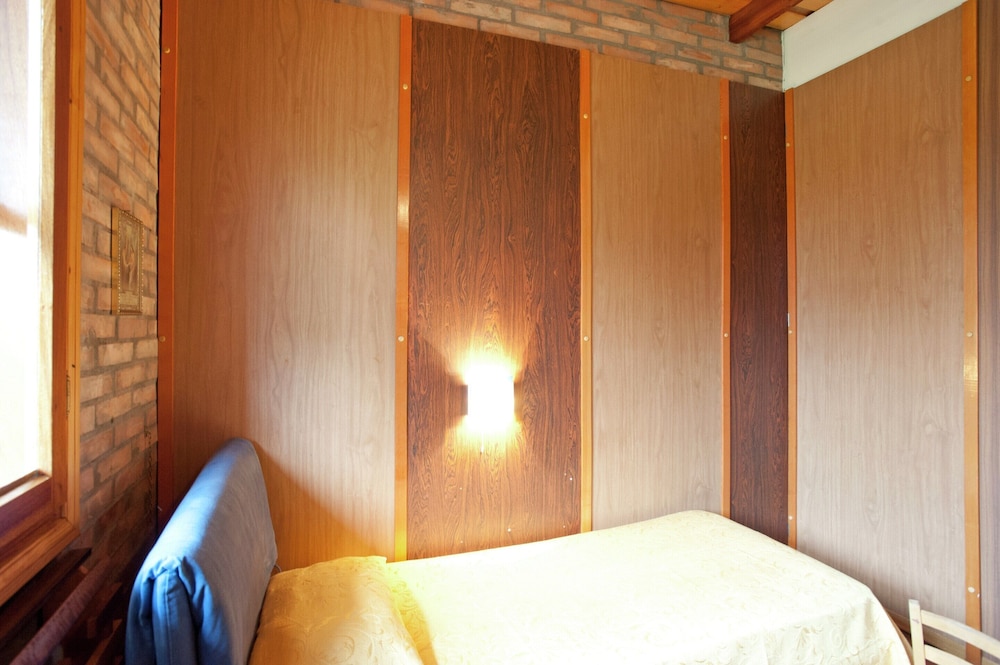 Boutique Villa with Sauna near Cesena view 5