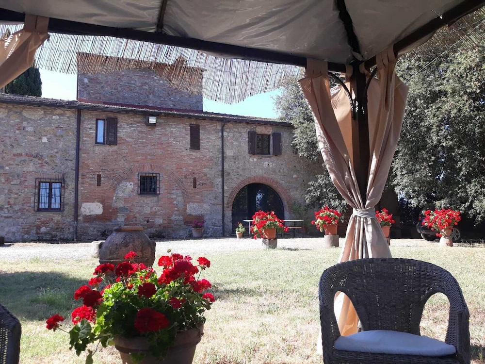 Agriturismo La Badiola