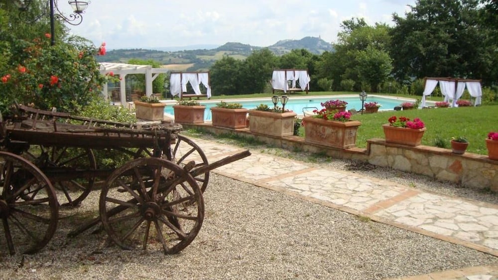 Residenza Collefiorito