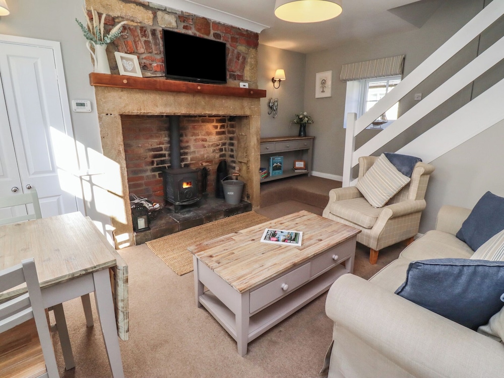 Aln Cottage