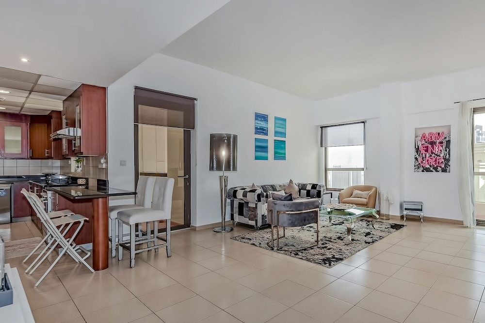 1BR Apartment with Marina View at Sadaf