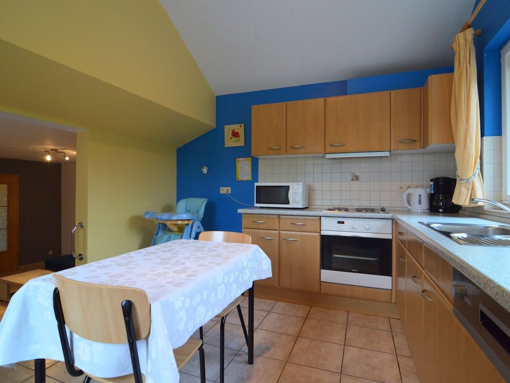 Combine City & Countryside in Well Kept House With Many Games, Next to a Farm