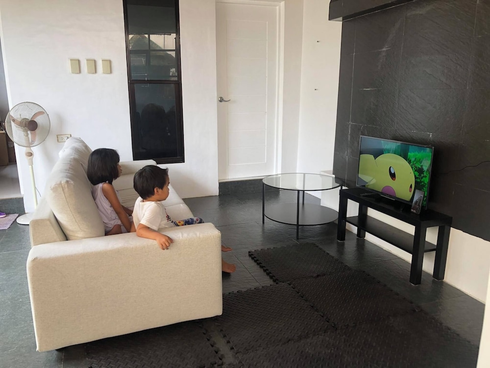 RLJ Beach House