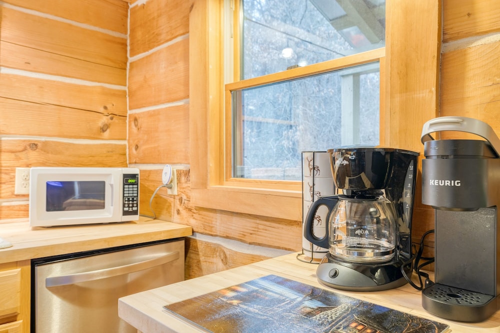 Starry Woods by Avantstay Retreat Near Asheville