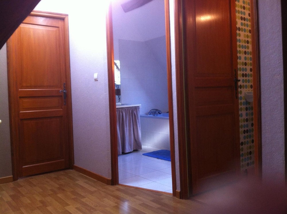 Photo 31