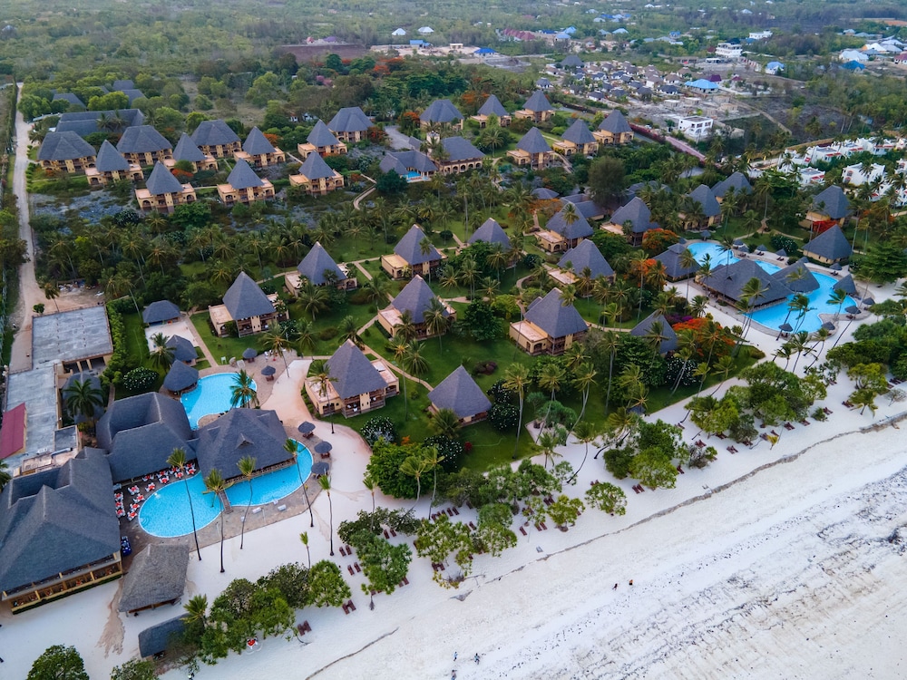 Kiwengwa Vacations - Neptune Pwani Beach Resort Spa Zanzibar - Property Image 114