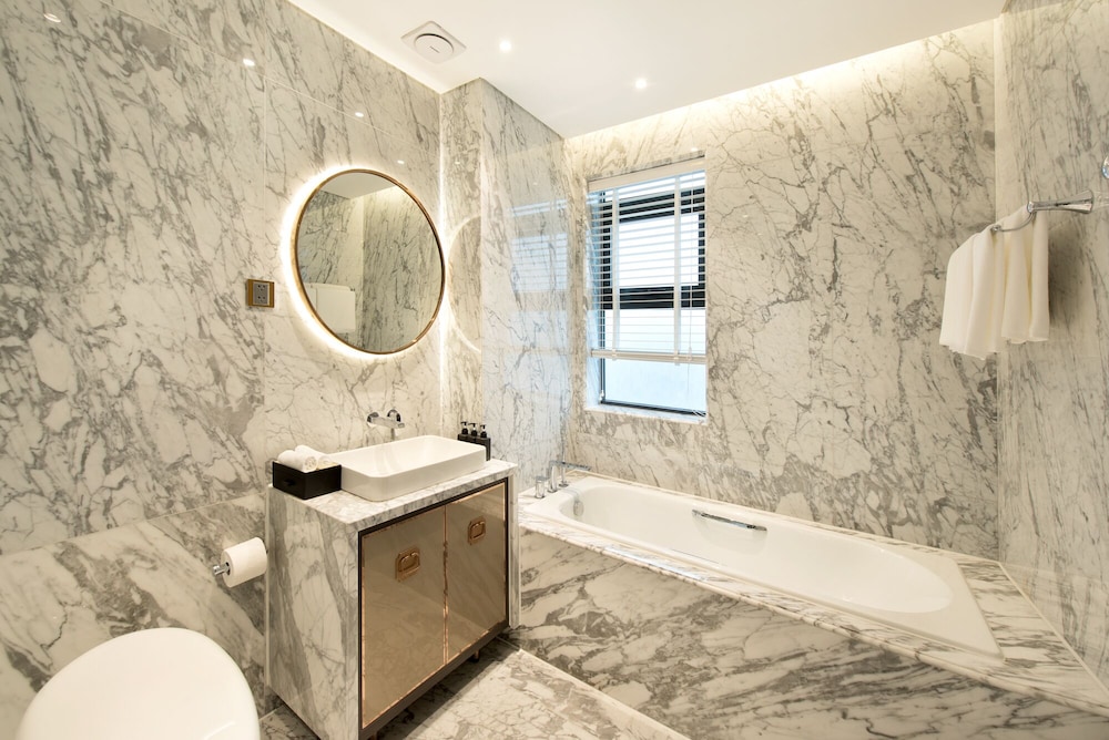 Icity Lakeview Saigon Villa