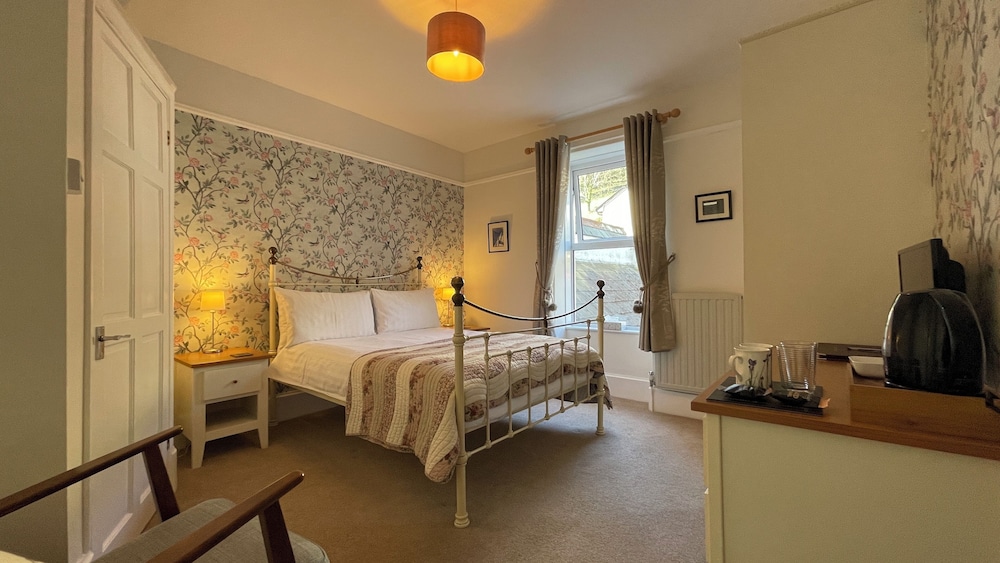 Lynton Vacations - Southcliffe Bed  Breakfast - Property Image 31