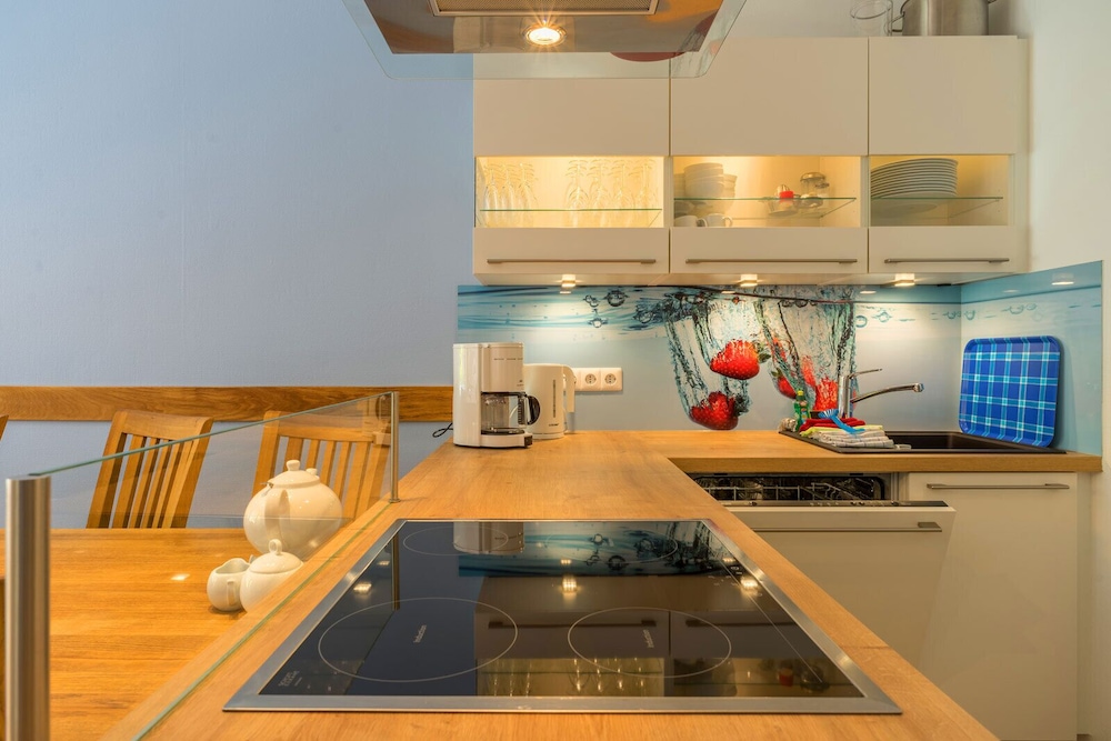 ney.land apartments