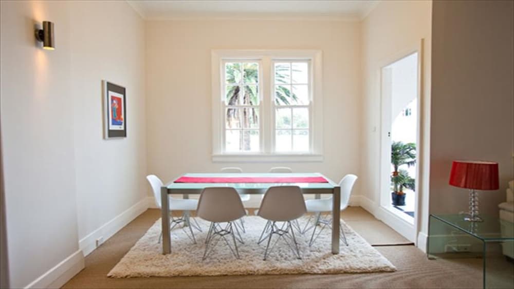 The Apartment Service DARL3 - Image 3