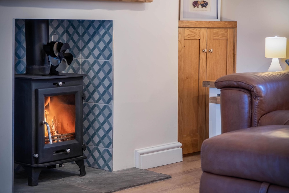 Ty George - 3 Bedroom Cottage - Tenby