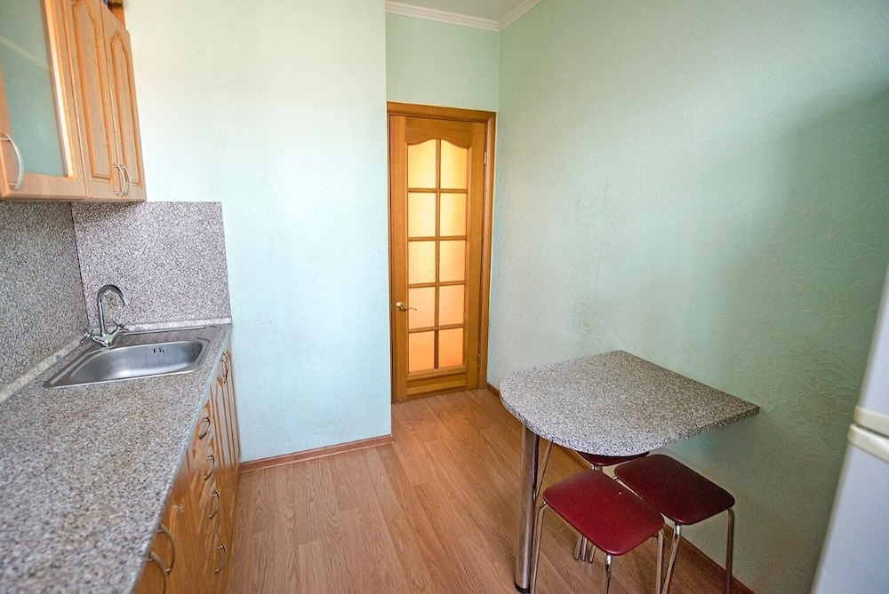 Apartment on Verhneportovaya 2A view 5
