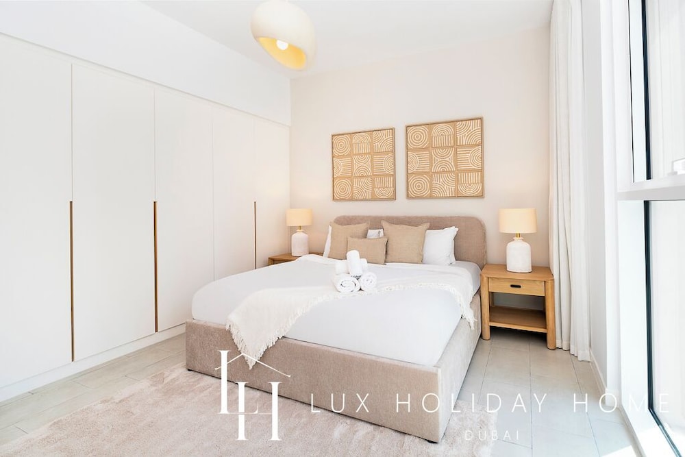 LUX  The JBR Garden View Suite