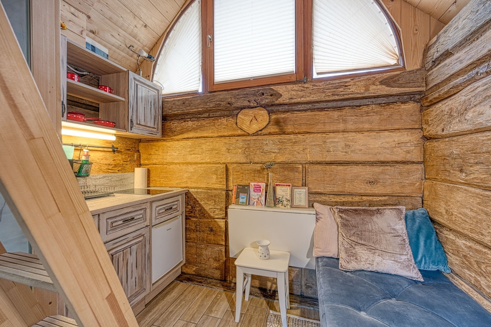 Tiny-mini Bertl With Hot Tub view 3