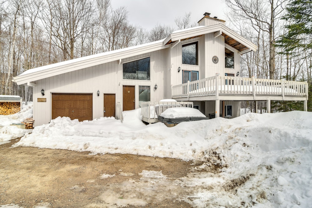 Ski, Game & Grill: Family Retreat in Glen