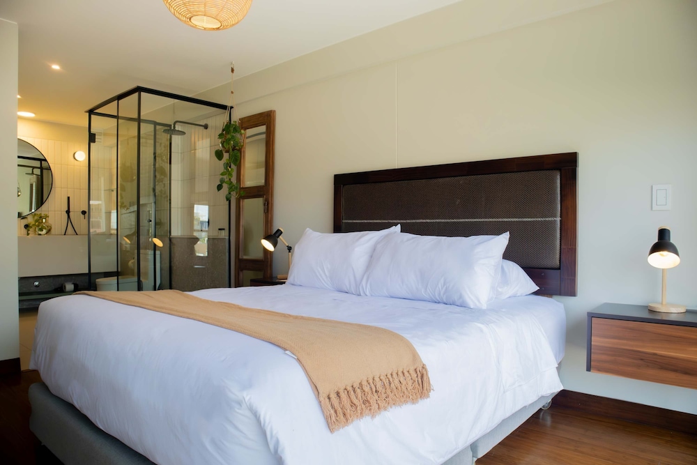 w Atonishing 1BR With Terrace in Barranco