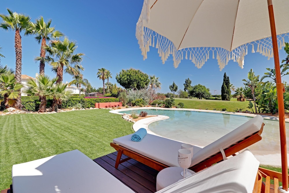 Villa Bali in Vilamoura view 3
