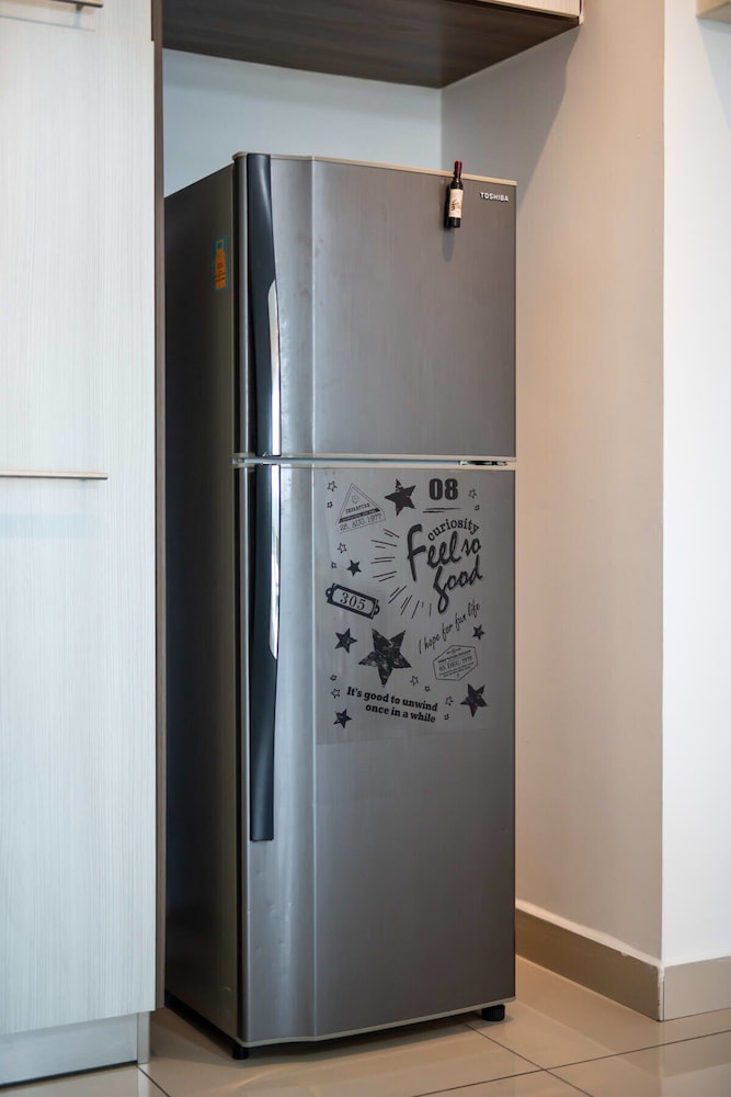 Bright & Modern 3BR Suite, Free Parking