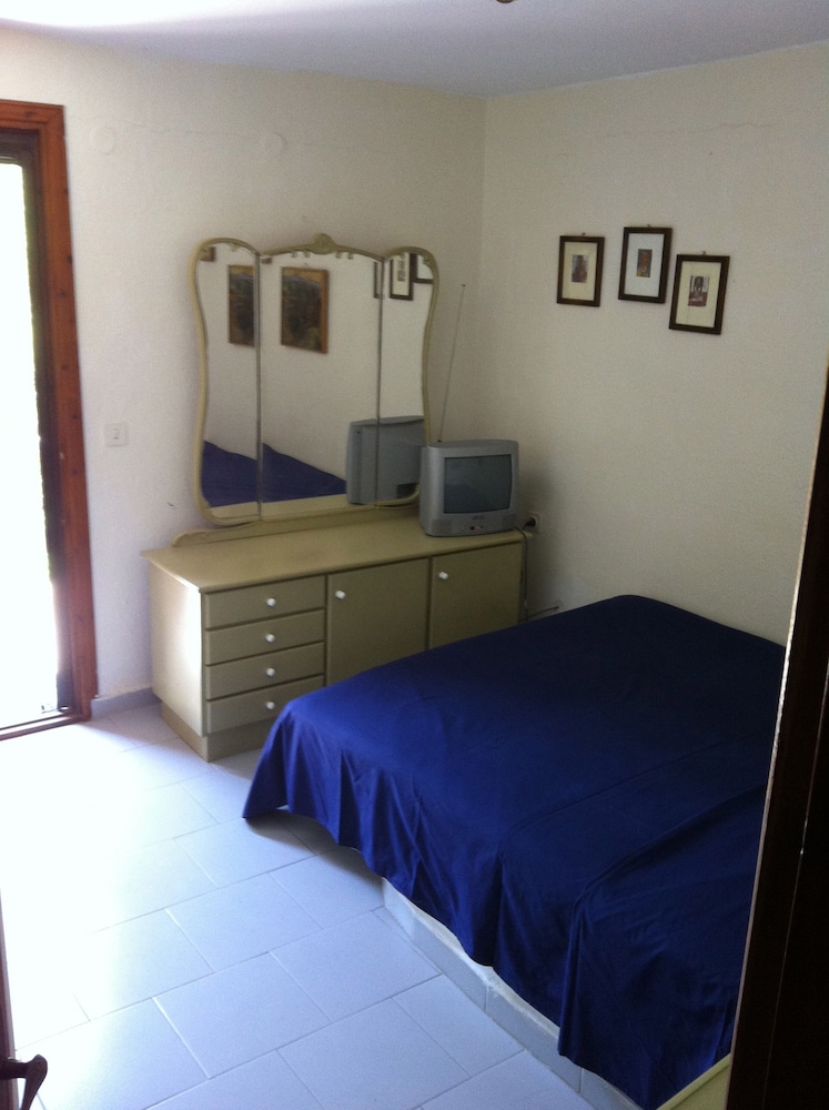 Agrelia House photo 2