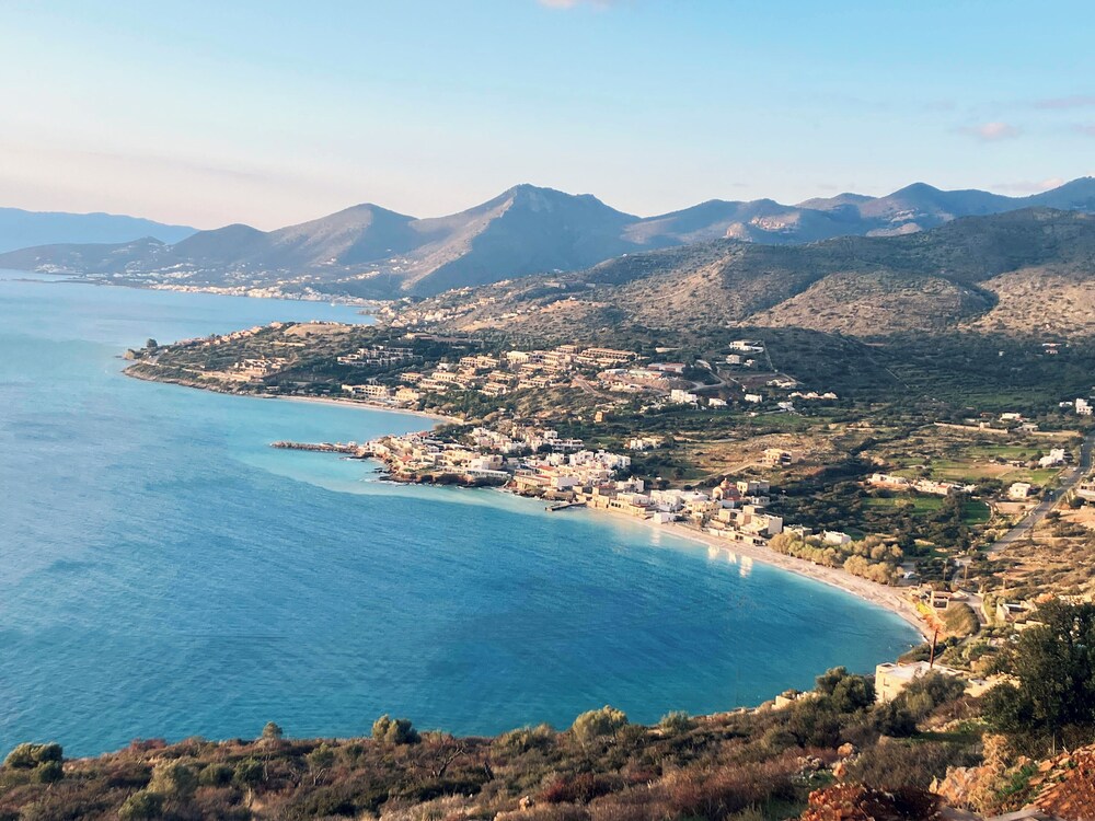 Notiko villas