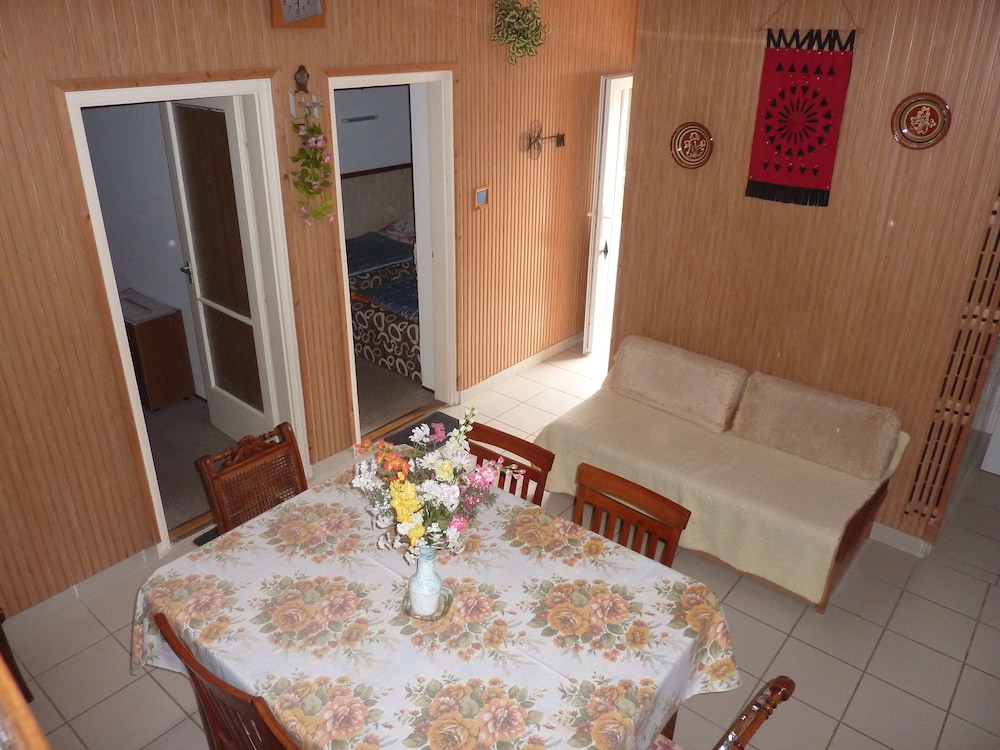 Vadásztanya Apartmanok