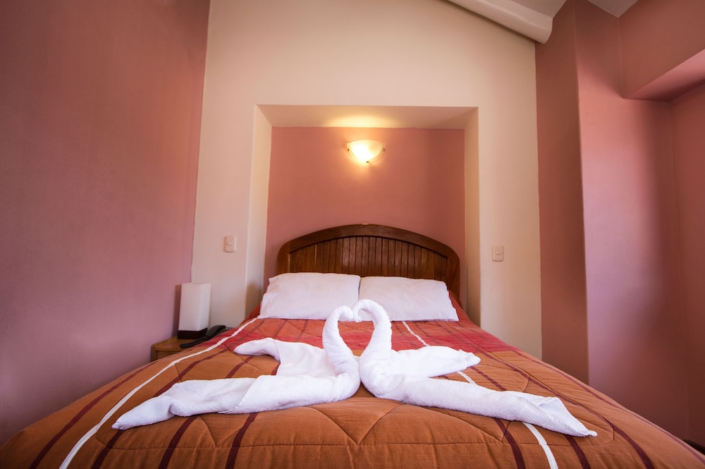 Hostal Suecia I