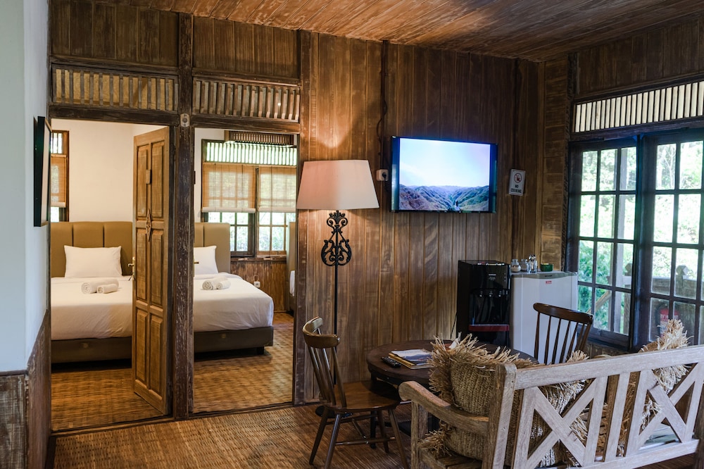 Menjangan Ecolodge