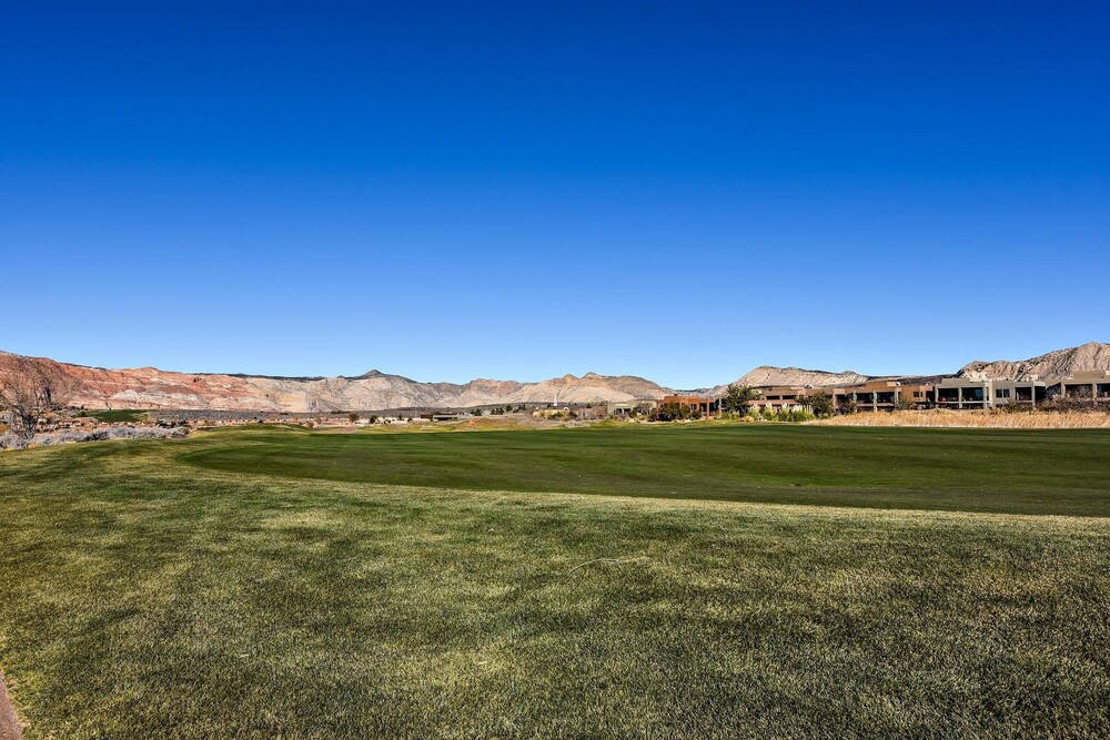 Fairway Oasis