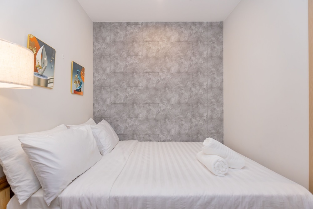 Sum Condotel Luxury