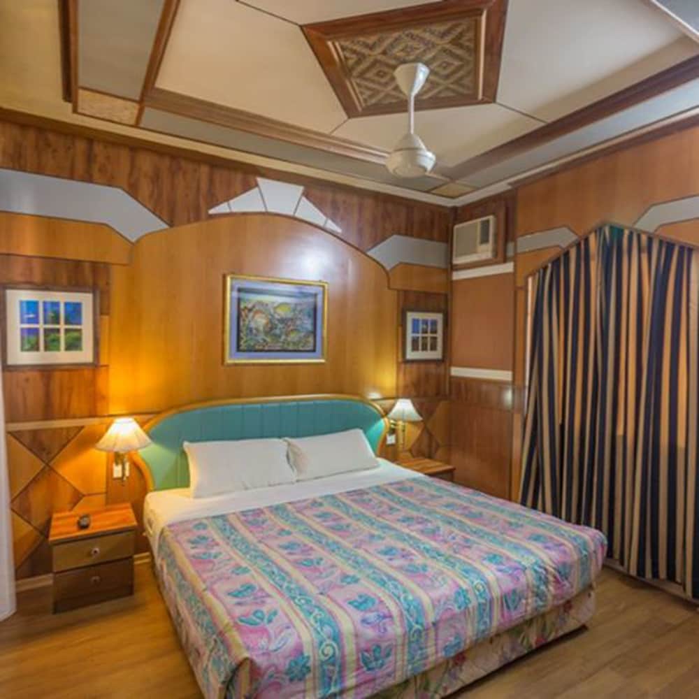 Coral View Island Resort