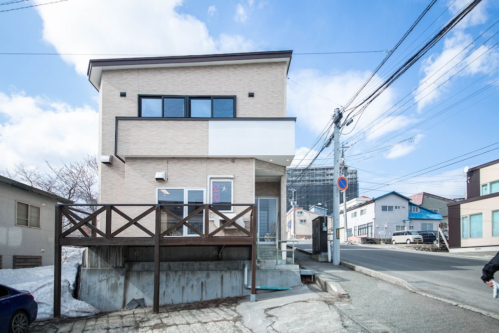 SUMIYOSHI HOUSE ROOMA