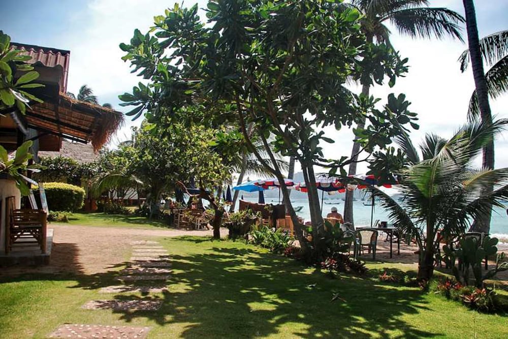 Palm Leaf Resort